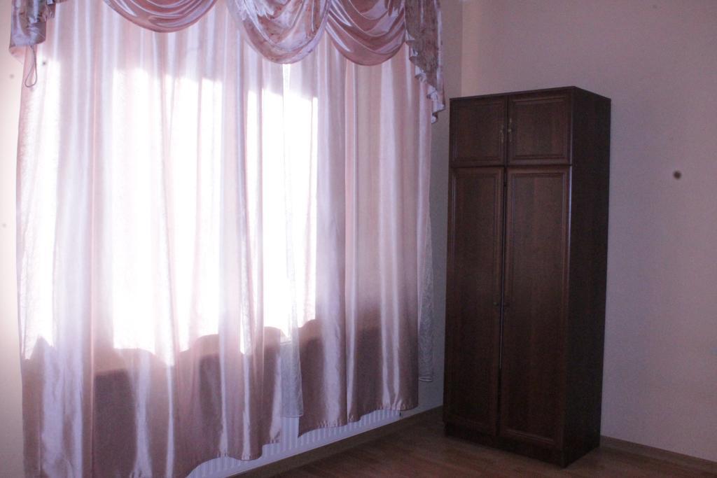 Apartments On Parkaniya 2A Μουκάτσεβο Εξωτερικό φωτογραφία