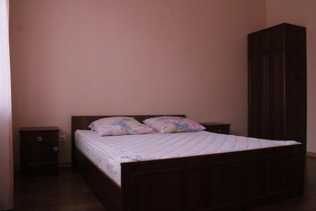 Apartments On Parkaniya 2A Μουκάτσεβο Εξωτερικό φωτογραφία